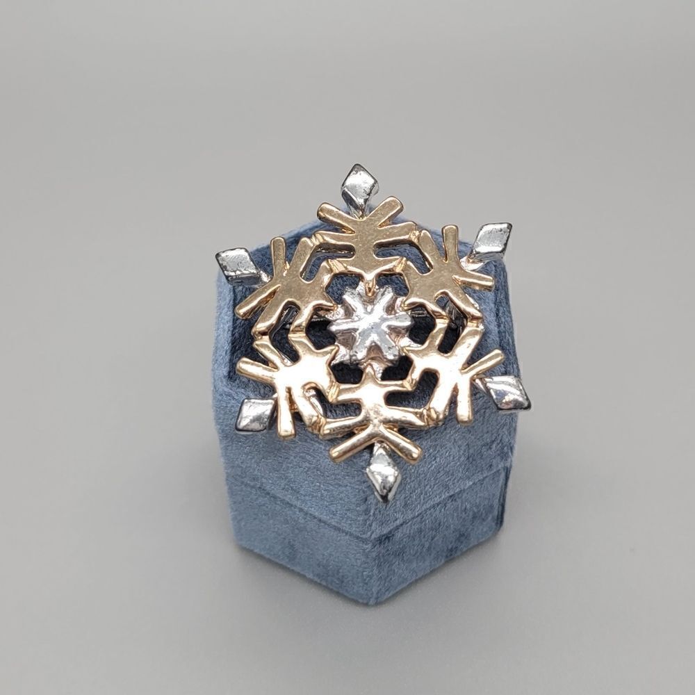 UNBRANDED 2 Toned Pendant Brooch